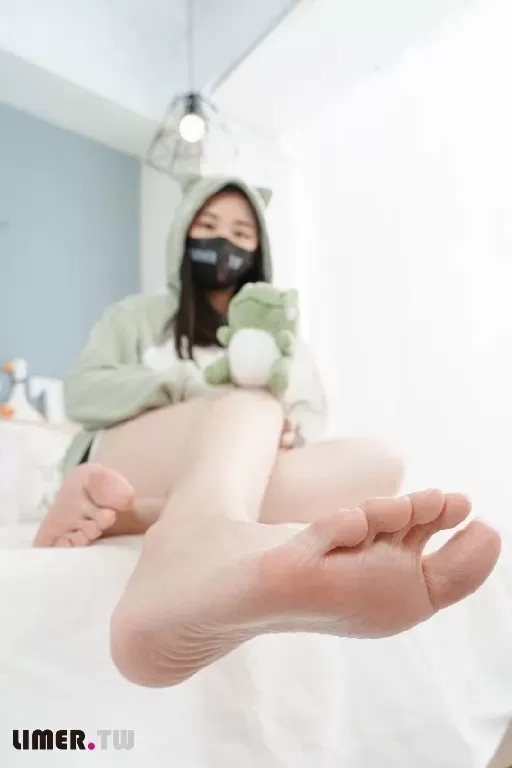 Limerence BiBi足盒激萌替身VS脚底TK效果拔群4.webp