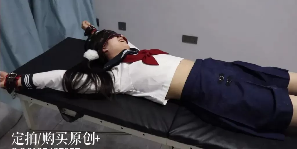 【咕咕0720】一镜到底持续TK！双马尾jk萝莉连续痒刑地狱 (1).webp