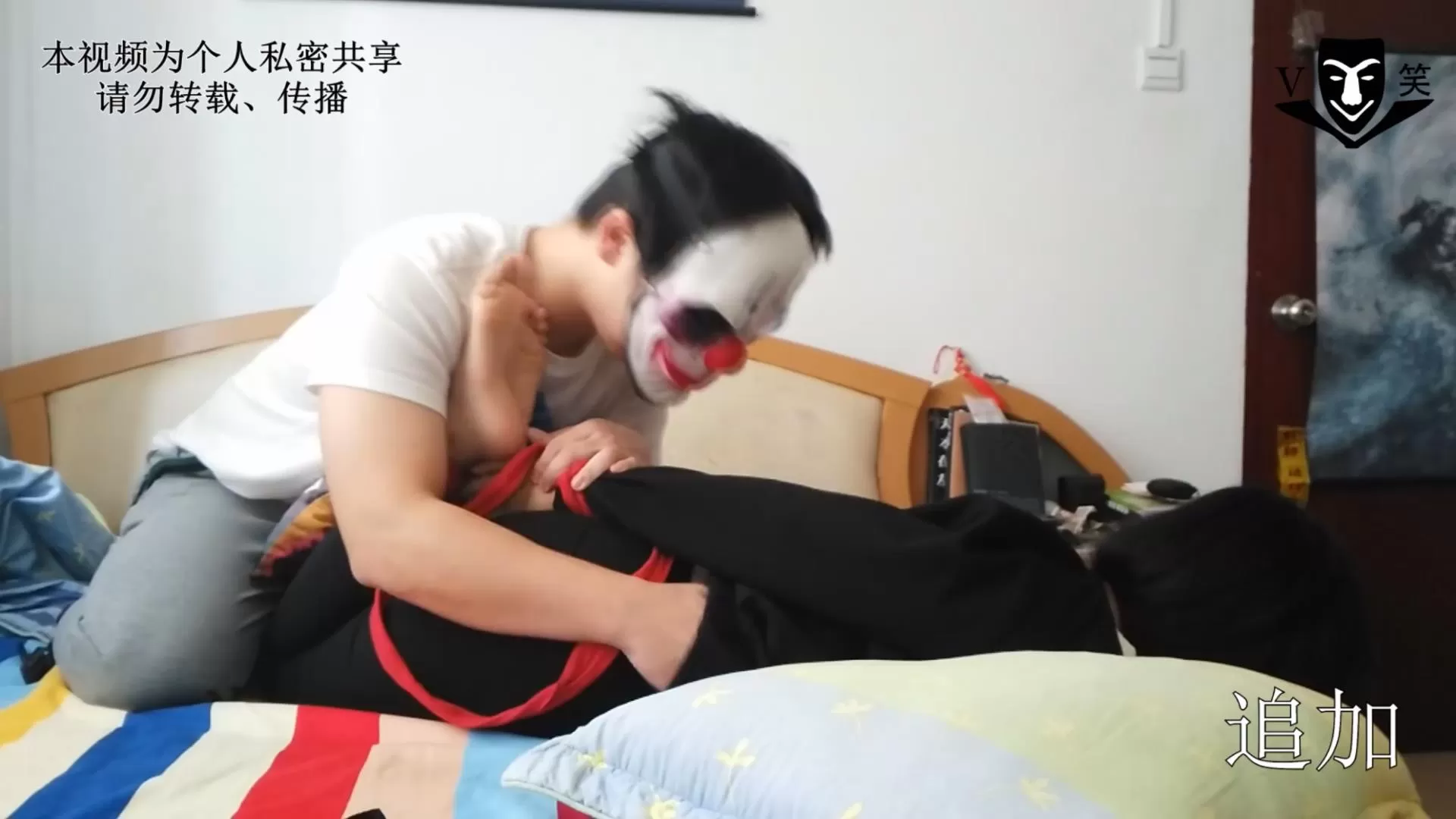 V笑原创 中学生-009,010,011合集版 同桌三姐妹的噩梦假日 追加片段.mp4_20251215_205838544.webp