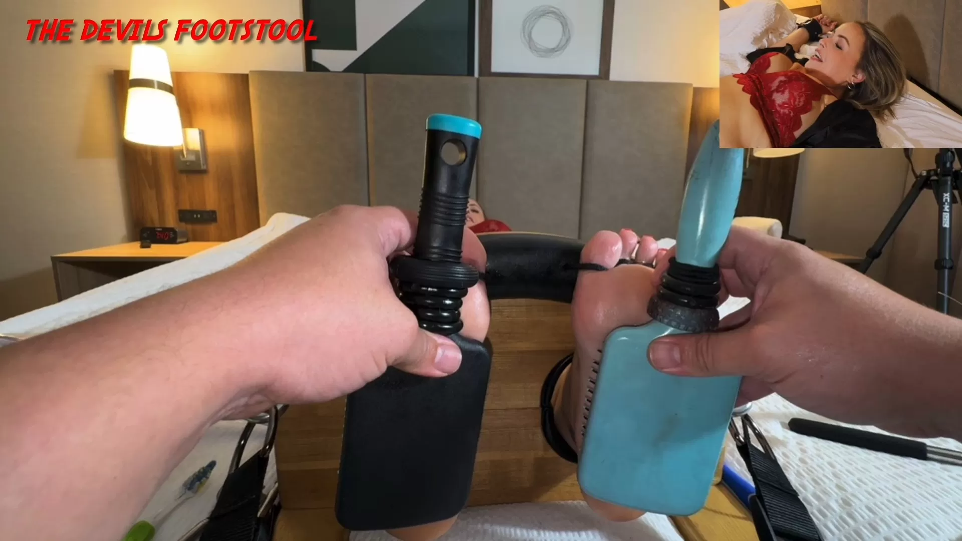TheDevilsFootstool – Alisa Arches Tied and Tickled.mp4_snapshot_20.02.033.webp