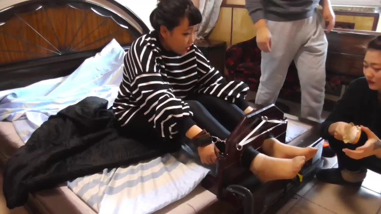 熊大原创 校园黑社会之复仇_2_0.webp