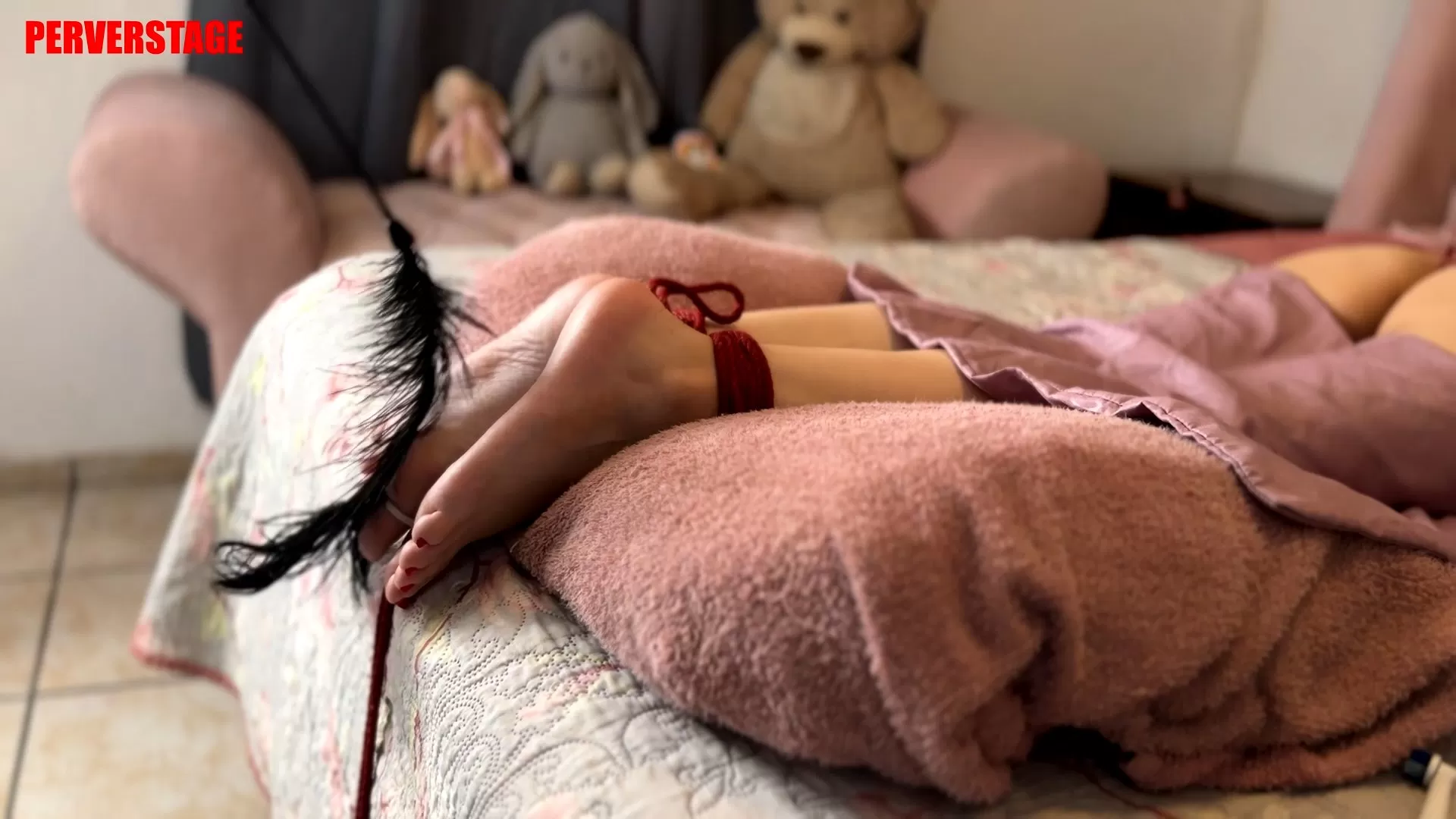 Perverstage – Giggling and Wriggling (Custom).mp4_snapshot_14.16.722.webp