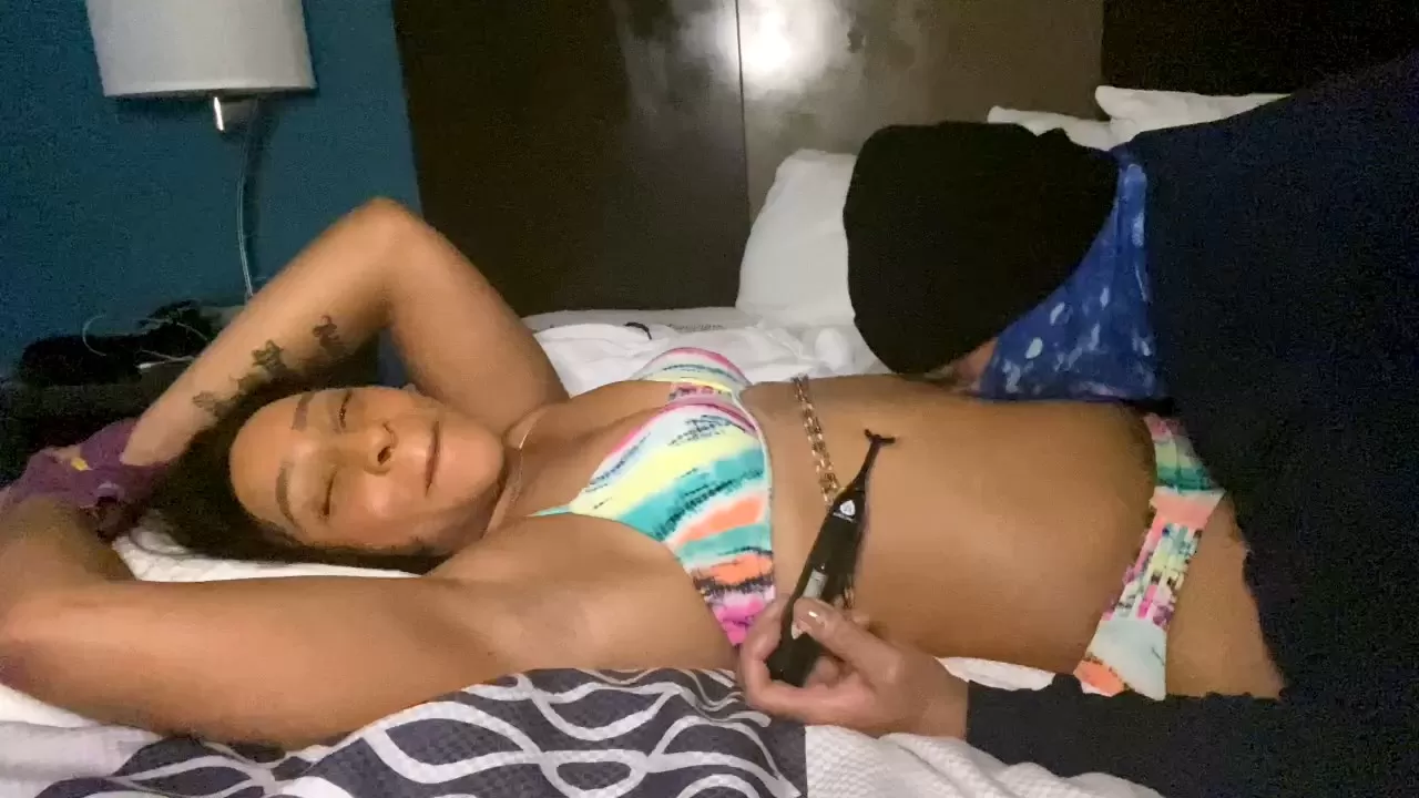 TheBKTickler – Snorts And Giggles Kendra‘s Belly Worship.mp4_snapshot_05.39.000.webp