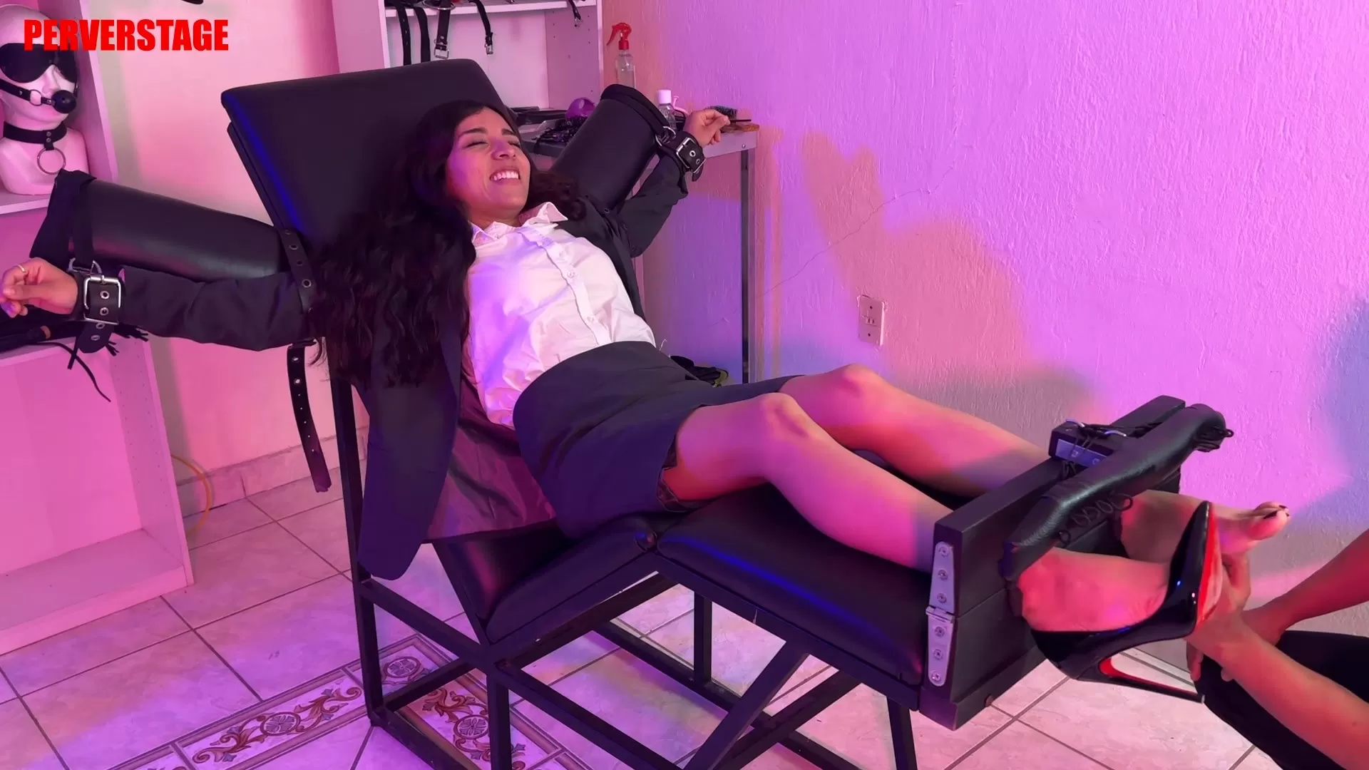 Perverstage – Very Ticklish Businesswoman.0003 - 00-07-53.webp