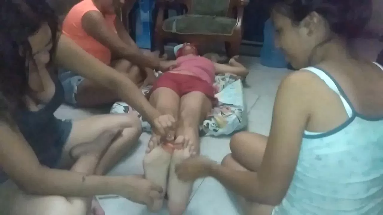 HomeMadeCosquillas - Tickle challenge 4 girls, Turn of Gabi's sister .0004 .webp