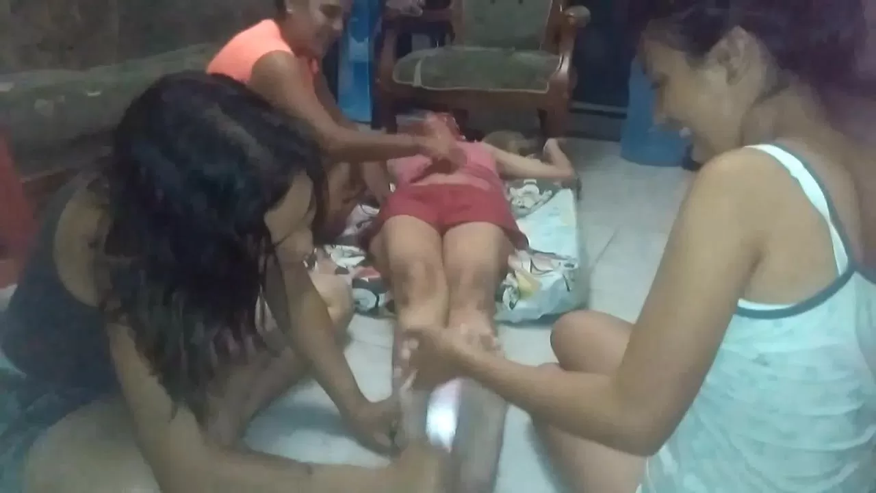 HomeMadeCosquillas - Tickle challenge 4 girls, Turn of Gabi's sister .0012 .webp