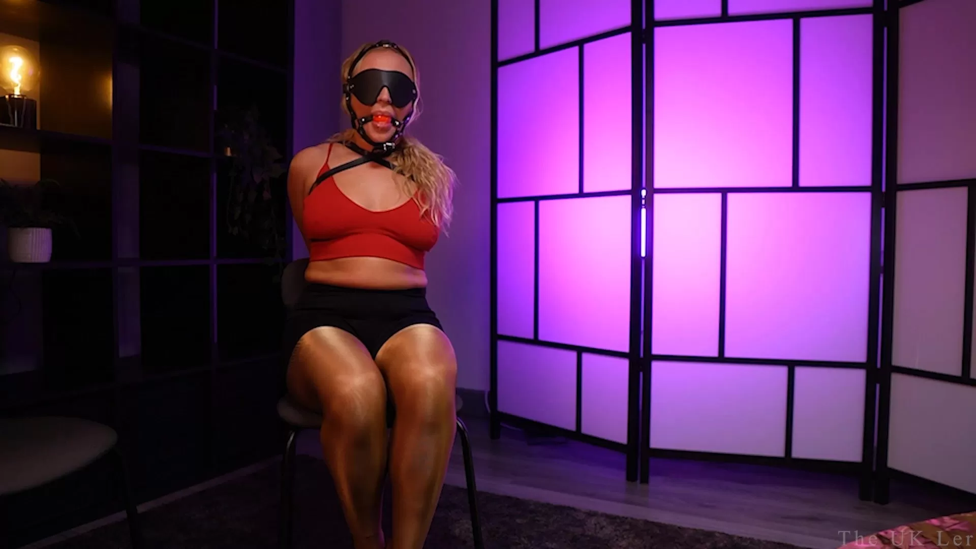 Zoey Ziptie – Shiny Predicament.0012 - 00-14-35.webp