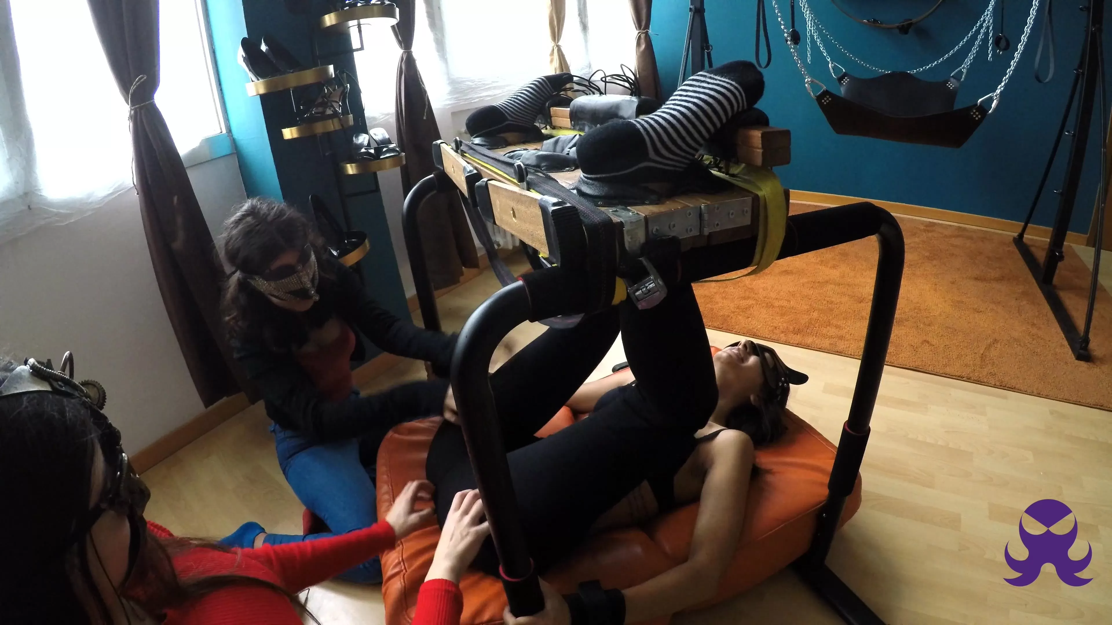 Octopus – 18 YO Trio – Emma Soles Up Gang Tickling.0000 - 00-02-04.webp