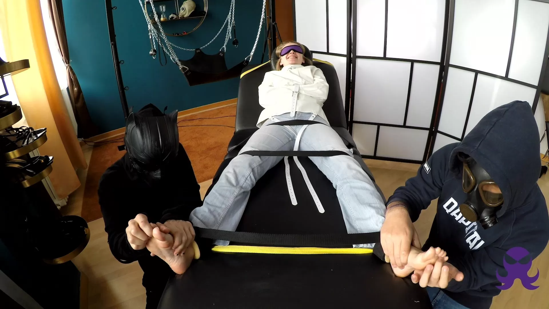 Octopus – Fra’s Foot Therapy – Full.0000 - 00-02-00.webp