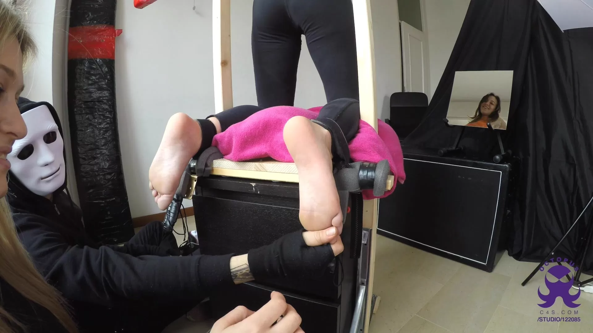 Octopus – Anna – Full Body Therapy – It’s a Mix!.0001 - 00-01-27.webp