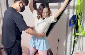 安沐第一次接到线下陪玩的业务，小心脏还是十分忐忑的