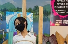 兰兰白色衬衣套装，老虎凳捆绑挠脚心（在线播）