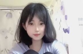 高颜值清纯美女自挠玉足tk