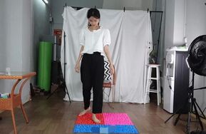 【aapary模拍视频】小敏趾压板，挠脚心电疗仪